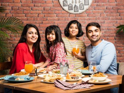 Family Restaurant (1)